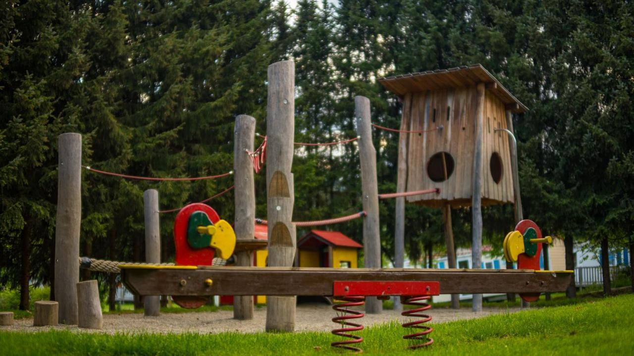 Camping Bella Austria Sankt Peter am Kammersberg Exterior photo